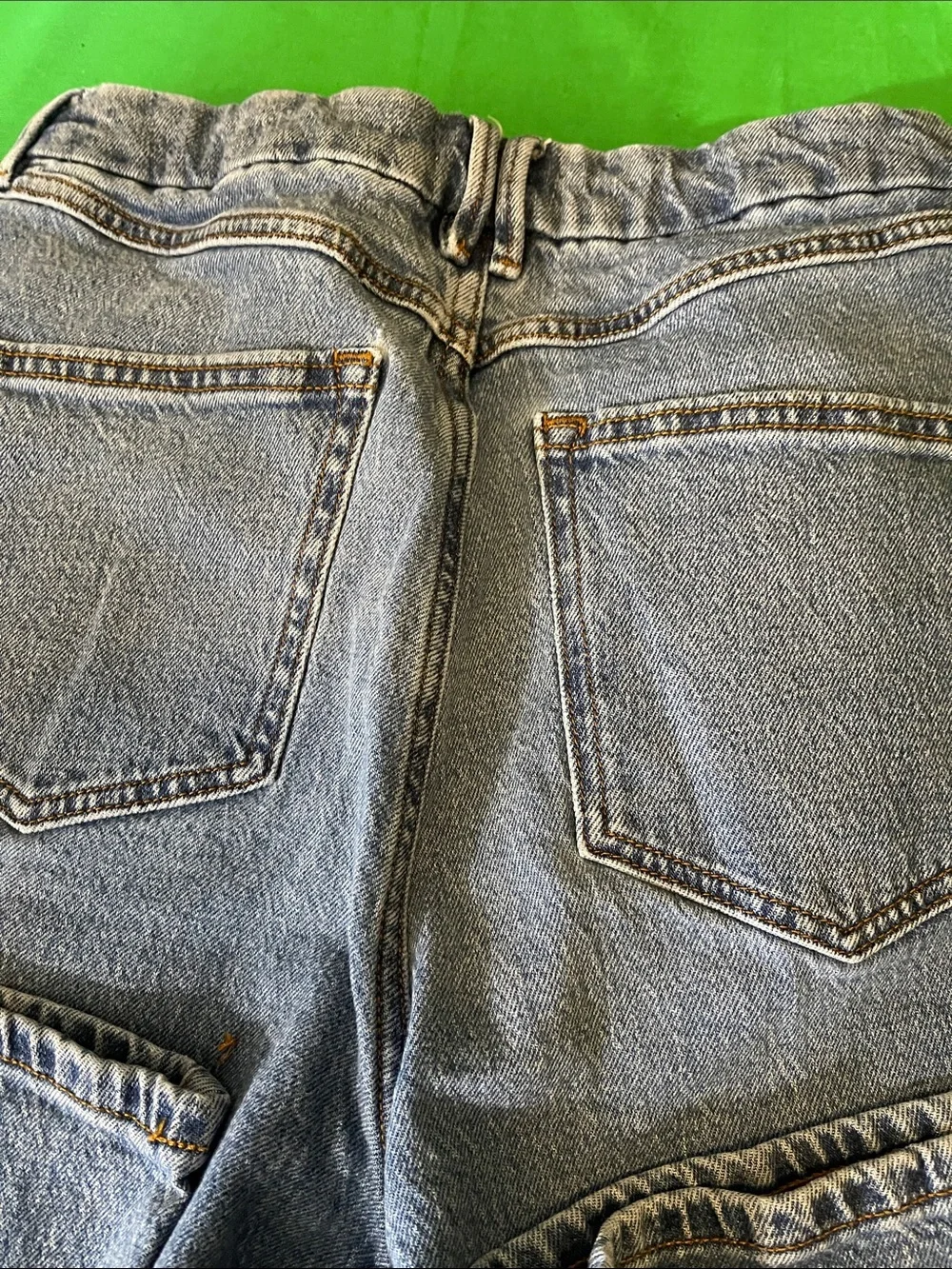 Forever 21 Men's Light Blue Relaxed Fit Jeans